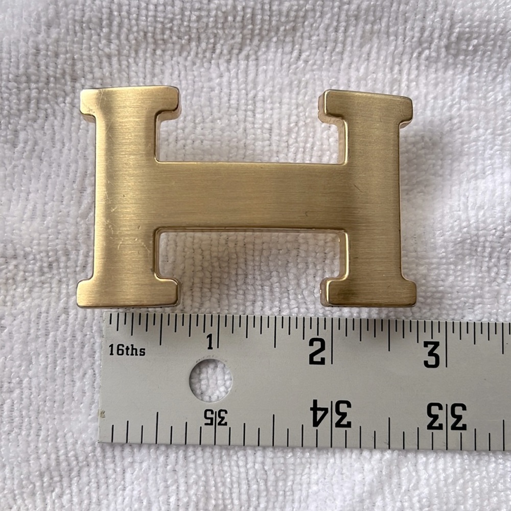 H Belt buckle gold
